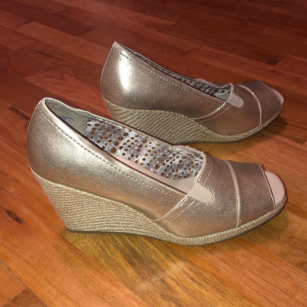 Gold espadrille wedge peep toe heel